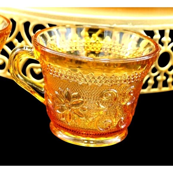 Vintage 8 Piece Tiara/Indiana Glass Snack Sets.  Plates and Glasses in Rich Ambe - Picture 6 of 8